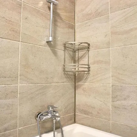 Hampton 2 By Alz * Năvodari