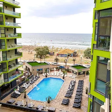 Apartment Hampton 2 By Alz