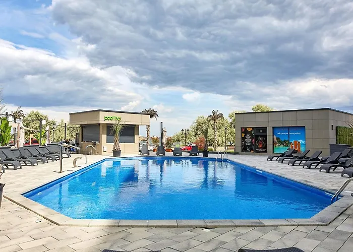 Hampton 2 By Alz Апартаменты Нэводари