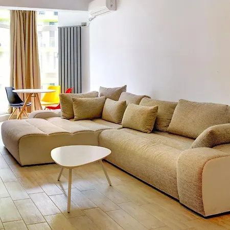 Apartment Hampton 2 By Alz